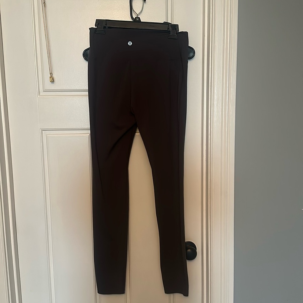 Lululemon size 8 crossover leggings